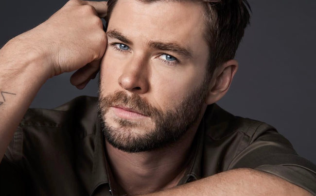 Breaking- Chris Hemsworth all set to star in yet another netflix Actioner.